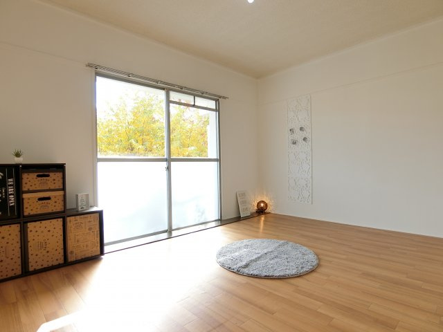 ヴィラナリー狭山1号棟の洋室