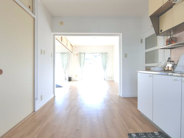 ヴィラナリー狭山1号棟の居間・リビング