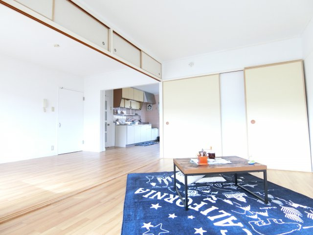 ヴィラナリー狭山1号棟の居間・リビング