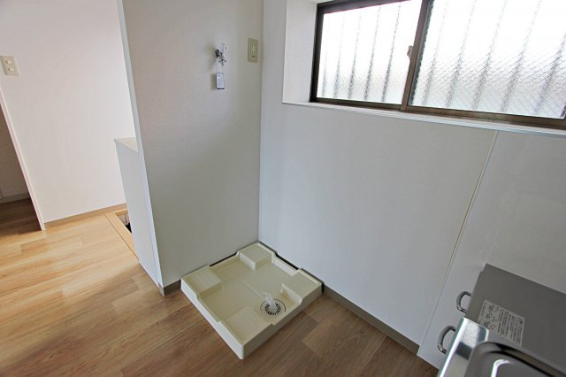 グランドール岡野Bの設備|室内洗濯機置き場