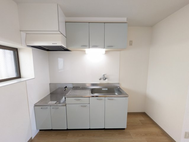 グランドール岡野Bのキッチン