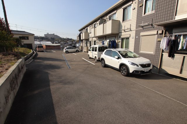 【駐車場】 | ルミエールハルム