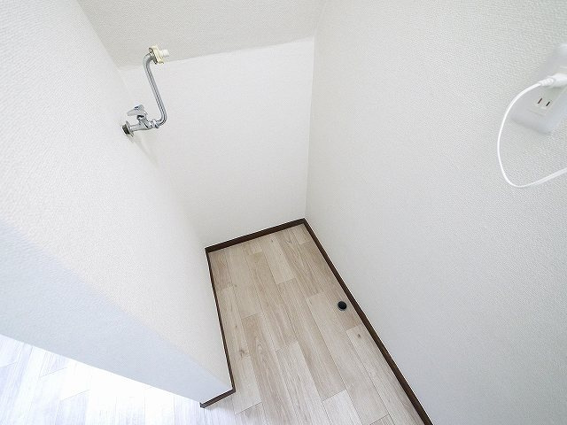 奈良市南紀寺町5丁目　テラスの設備|嬉しい室内洗濯機置き場がございます。