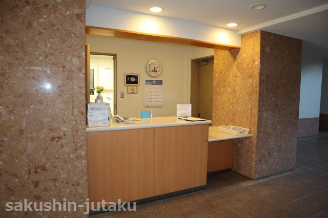 アルファグランデ八千代中央弐番街のエントランス|管理人室