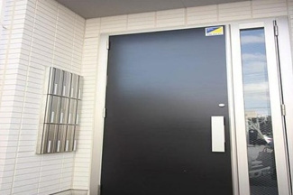 【エントランス】