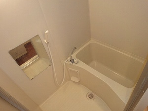 【浴室】 | セヴェルイマヅ