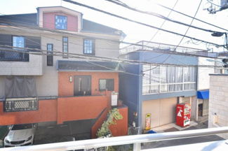 【展望】 | バルコニーからは開放的な景色が眺められます。