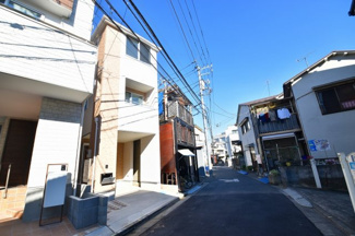 【前面道路含む現地写真】 | 現地見学や資料請求などお気軽にお問合せ下さい。
◎周辺環境とあわせて現地もご案内致します。