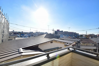 【展望】 | バルコニーからは開放的な景色が眺められます。