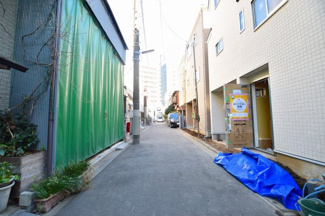 【前面道路含む現地写真】 | 現地見学や資料請求などお気軽にお問合せ下さい。
◎周辺環境とあわせて現地もご案内致します。