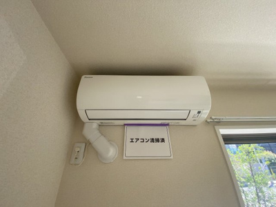 【設備】 | リヴェールシャトー綱島【SHM】 | リビングダイニングキッチンには暑い夏や寒い冬に大活躍のエアコン付きです☆冷暖房完備で1年中快適に過ごせます♪