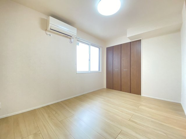 ヴィラパストラーレの寝室