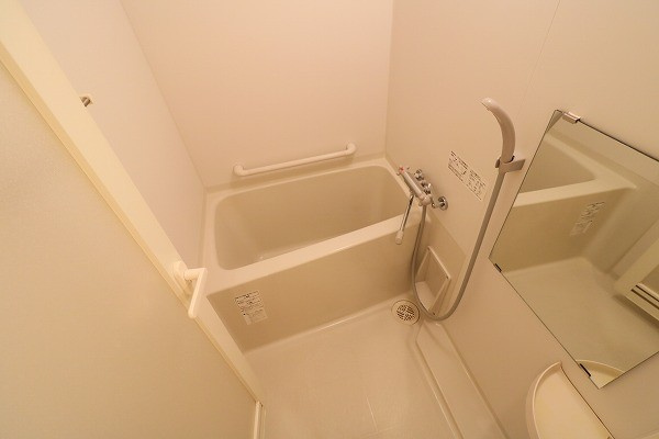 Nadia（ナディア）の浴室