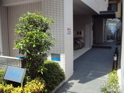 Nadia（ナディア）のエントランス