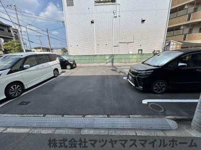 【駐車場】 | アーディフハウス吉田