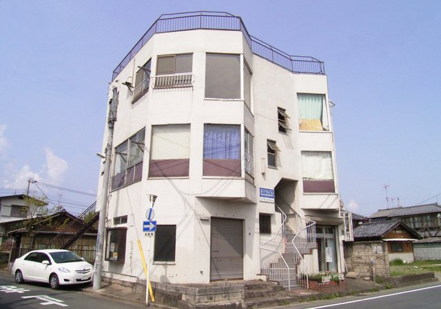 Mプラザ6神明1F店舗（Ｂ号）の外観