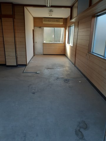 Mプラザ6神明1F店舗（Ｂ号）の内装