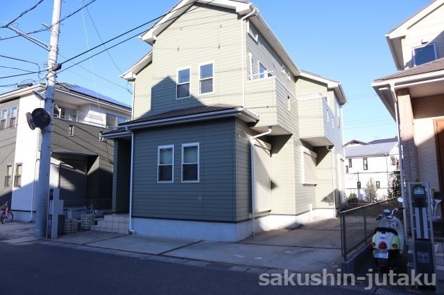 大和田　戸建　の外観|大和田　戸建　平成２５年建築　アットホームセンター施工　土地５０坪・建物３４．５坪　南西側６ｍ公道面　両面道路　
