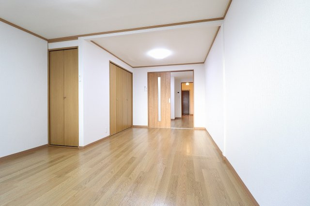 【洋室】 | アサヒマンション