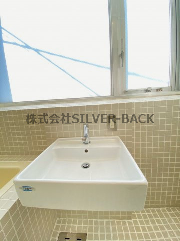 U residence 弁天町の洗面所