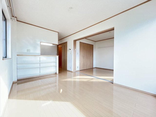 Pepinoの居間・リビング|※角部屋