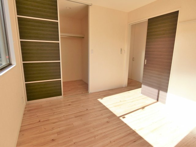 プリムローズ弐番館の洋室