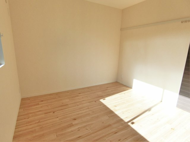 プリムローズ弐番館の洋室
