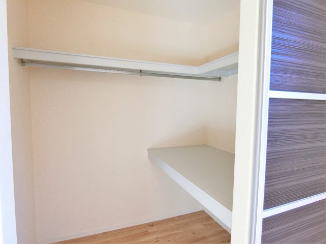 プリムローズ弐番館の収納