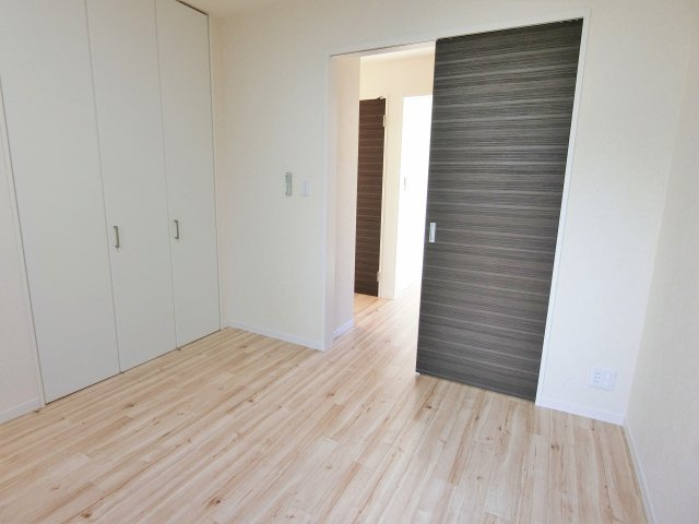 プリムローズ弐番館の洋室