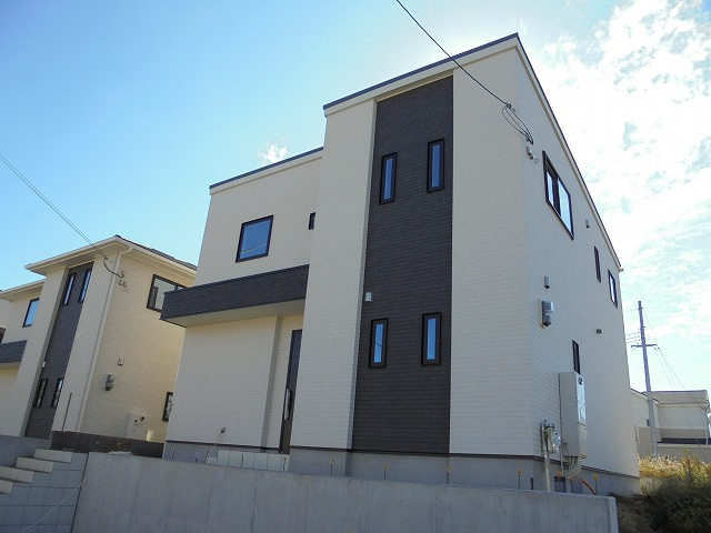 三田市ゆりのき台６丁目31号地　新築戸建