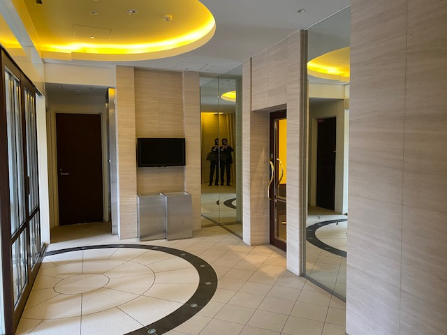 ワコーレ神戸谷上ステーションマークスのエントランス