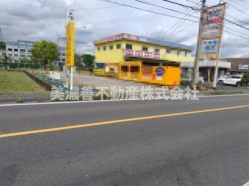 ５６０４３　山県市高木土地の外観