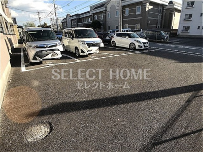 【駐車場】 | 新町ハイツ | 駐車スペースもあります