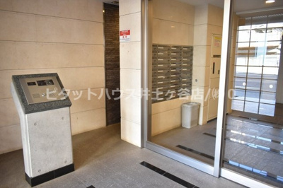 【エントランス】 | リヴシティ横濱弘明寺