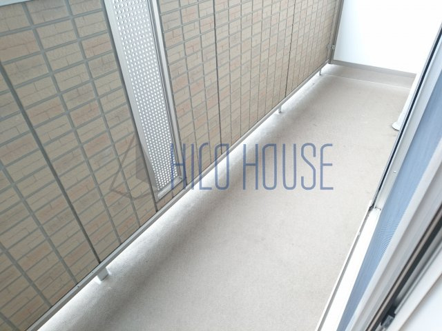 カルチェBのバルコニー