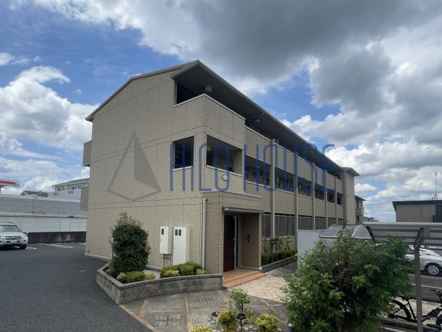 カルチェBの外観