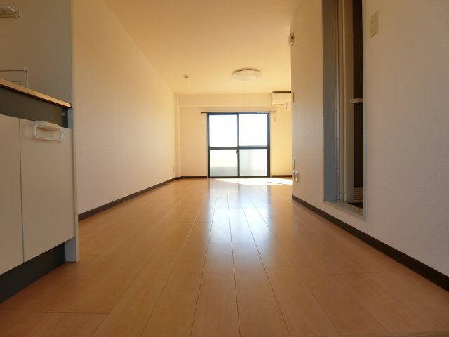 第二北山マンションの内装