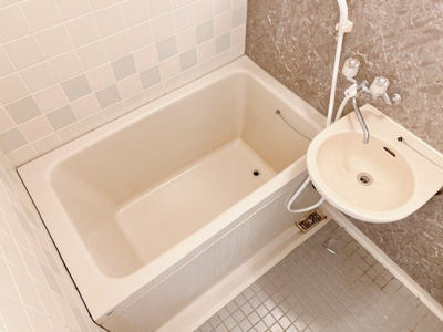 【浴室】 | ロジェメント三軒茶屋