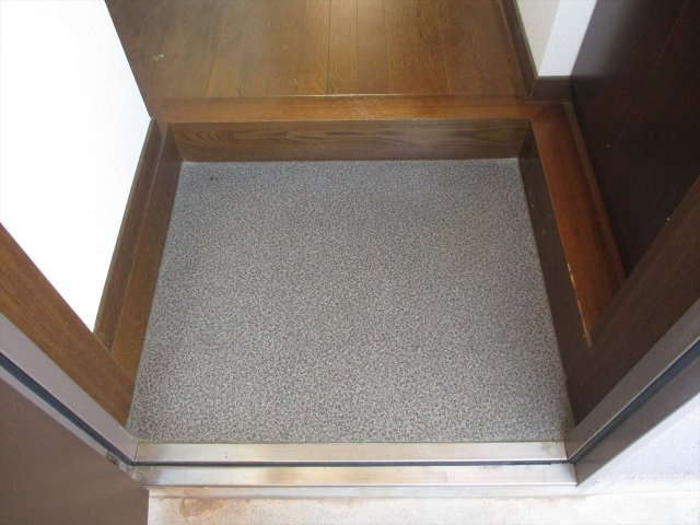 メゾン・NOVA(ノヴァ)|名古屋市の賃貸ならMy賃貸の玄関|メゾン・NOVA