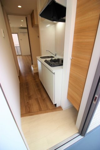 シテラピーヌ今川のエントランス