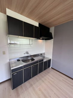 【キッチン】 | レイクサイド大坪 | キッチンでお料理をお楽しみください