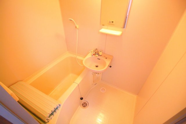 シーサイドハイツの浴室