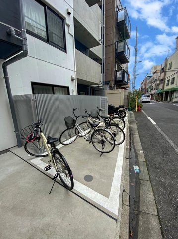 ラシクラス日暮里のその他共用部分|駐輪場