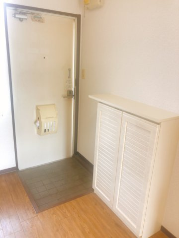 Twin Court Ｂの玄関