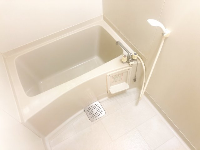 Twin Court Ｂの浴室