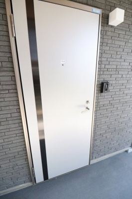 【玄関】 | Rashan国立 | ※写真は103号室です