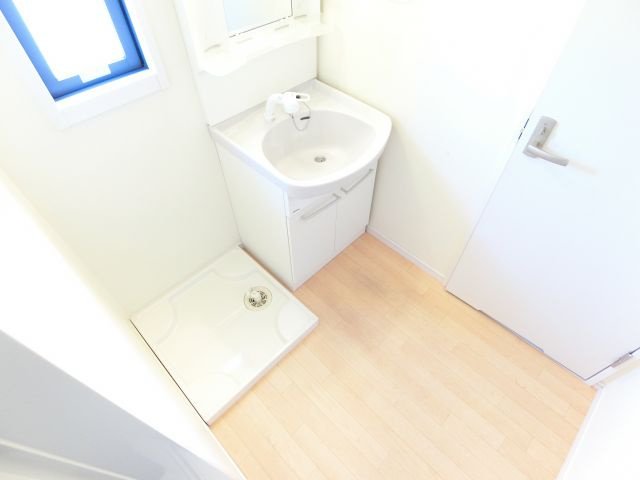 クレストコートＢ棟の洗面所