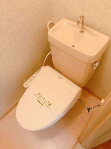 栗真ハイマートエクセル　A棟のトイレ