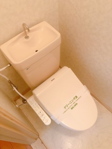 栗真ハイマートエクセル　A棟のトイレ