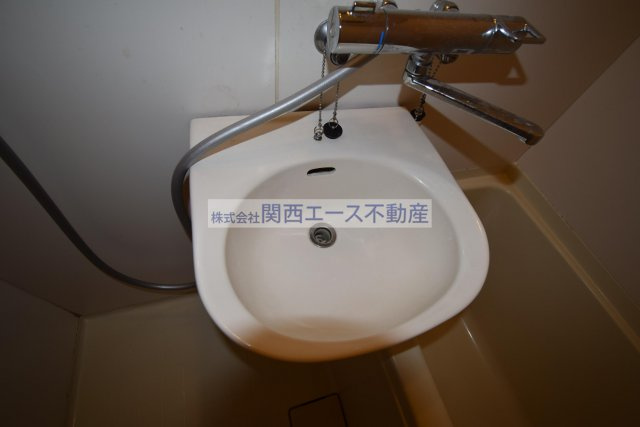  | レオパレストミー